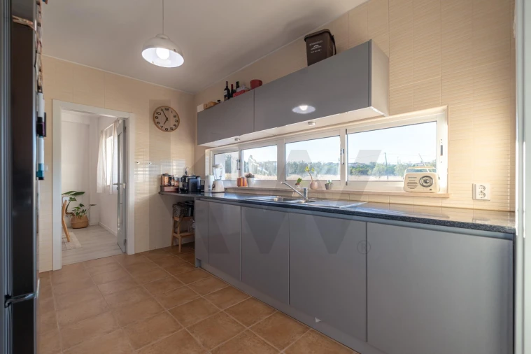 Apartamento T3 para Venda em Carapinheira Foto 17