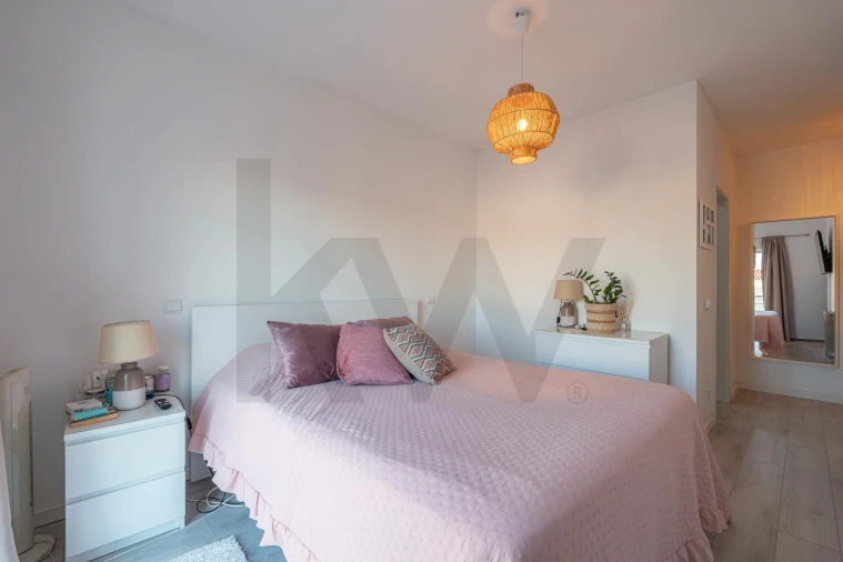 Apartamento T3 para Venda em Carapinheira Foto 22