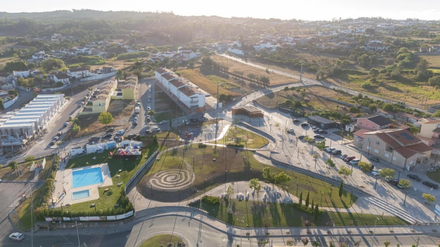 Apartamento T3 para Venda em Carapinheira Foto 34