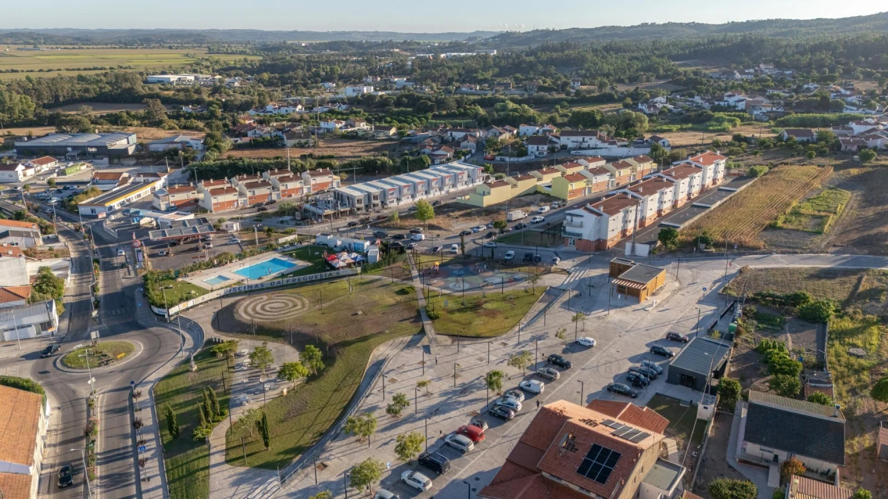 Apartamento T3 para Venda em Carapinheira Foto 46