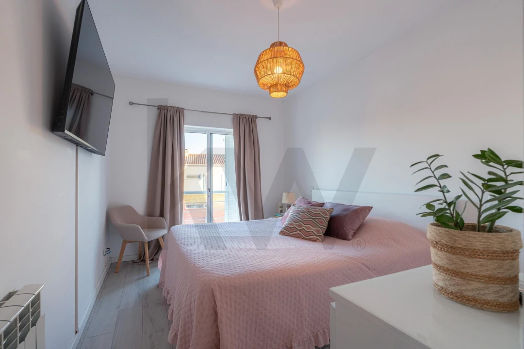 Apartamento T3 para Venda em Carapinheira Foto 26