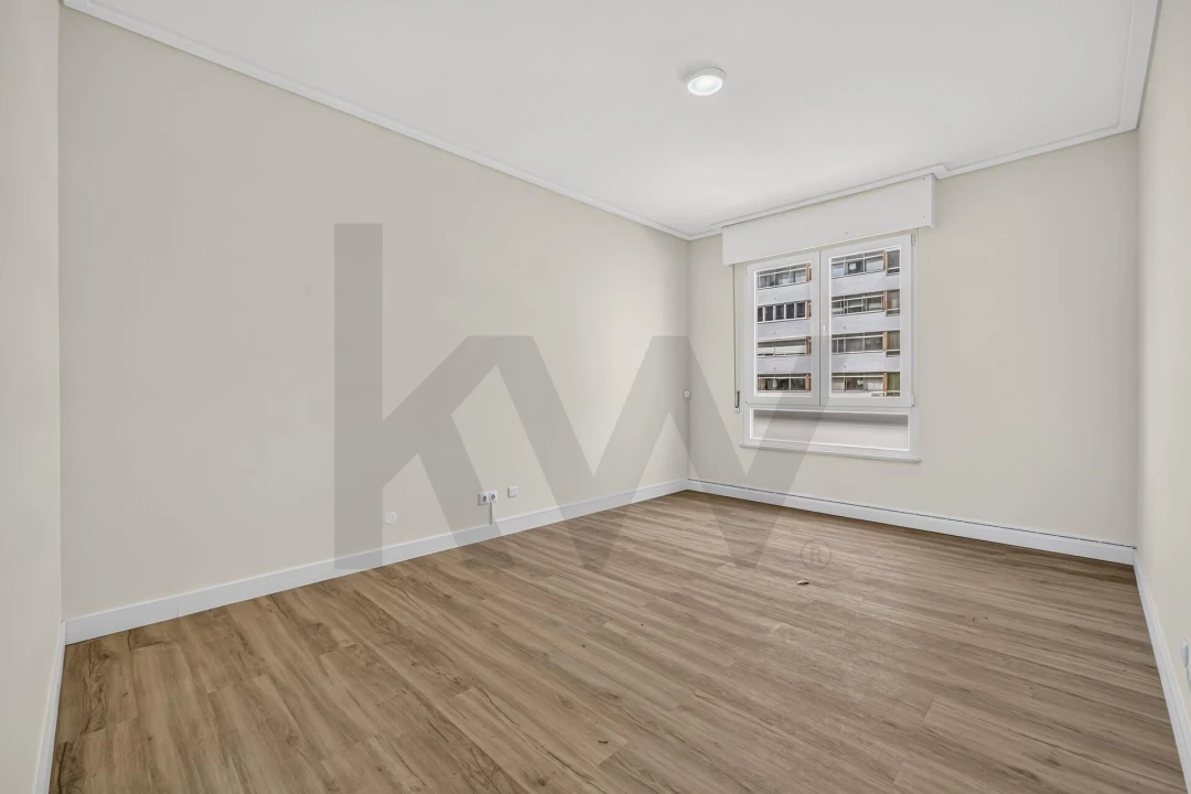 Apartamento T4 para Venda em Moscavide e Portela Foto 23