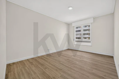 Apartamento T4 para Venda em Moscavide e Portela