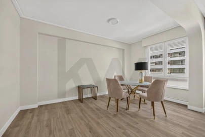 Apartamento T4 para Venda em Moscavide e Portela