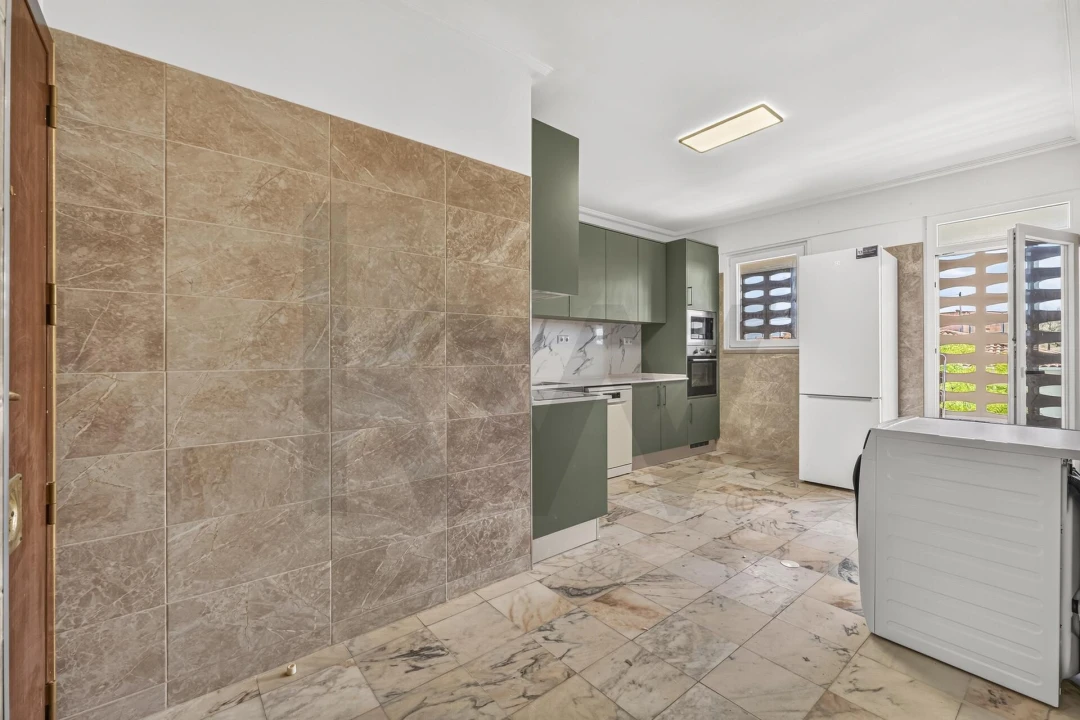 Apartamento T4 para Venda em Moscavide e Portela Foto 7