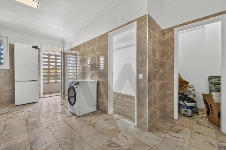 Apartamento T4 para Venda em Moscavide e Portela Foto 10