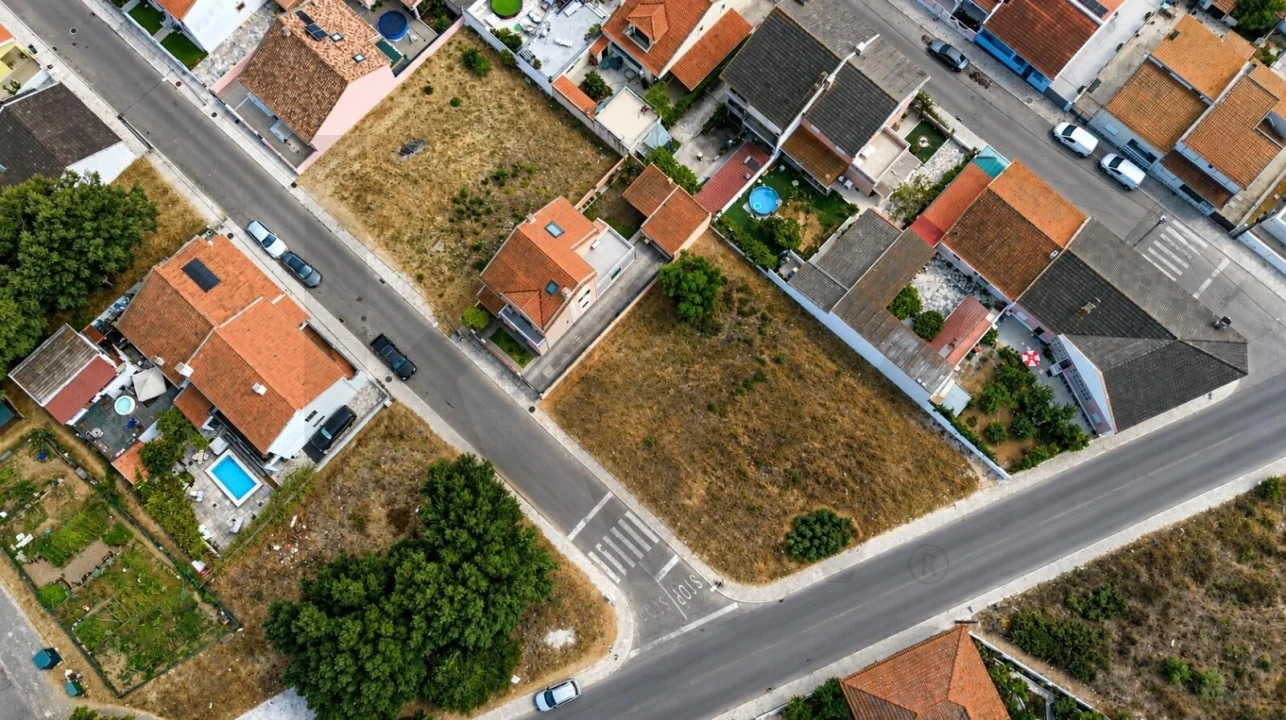 Terreno para Venda em Pinhal Novo Foto 3