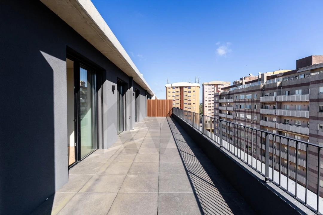 Apartamento T3 para Venda em Vilar de Andorinho Foto 19