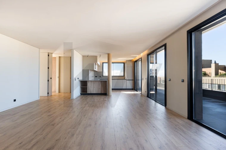 Apartamento T3 para Venda em Vilar de Andorinho Foto 4