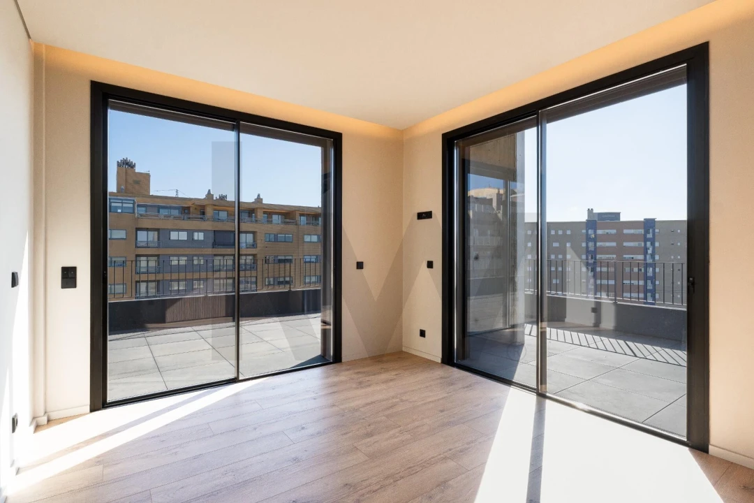 Apartamento T3 para Venda em Vilar de Andorinho Foto 29
