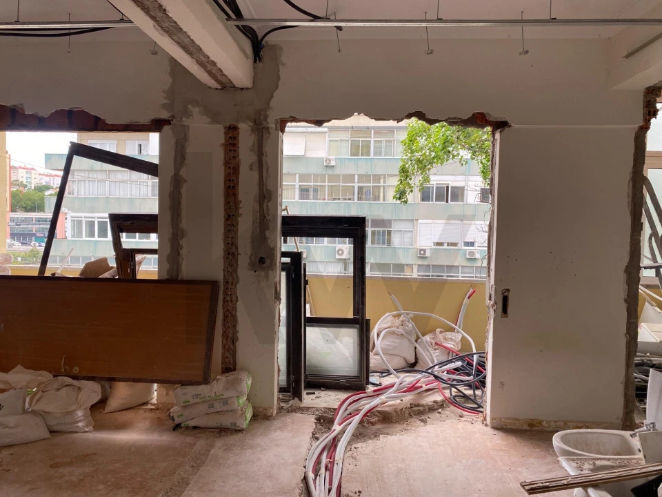 Apartamento T3 para Venda em Benfica Foto 14