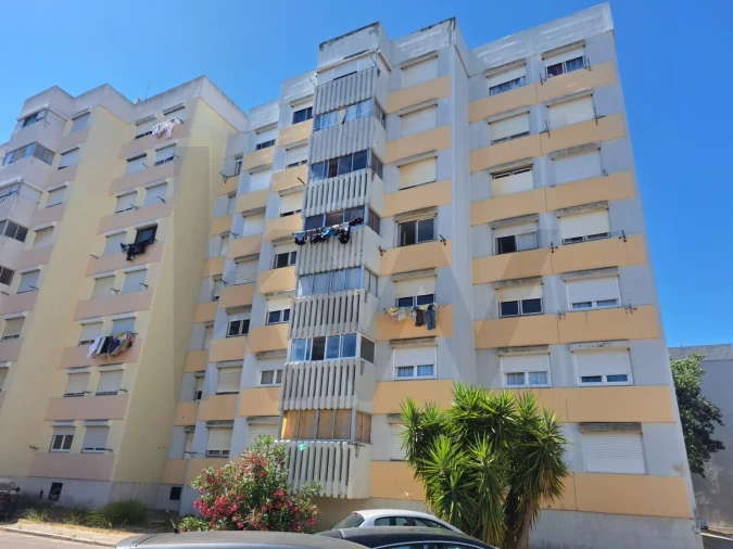 Apartamento T2 para Venda em Santo Antonio da Charneca Foto 12