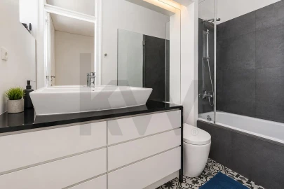 Apartamento T3 para Venda em Algés, Linda-A-Velha e Cruz Quebrada-Dafundo