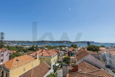 Apartamento T3 para Venda em Algés, Linda-A-Velha e Cruz Quebrada-Dafundo