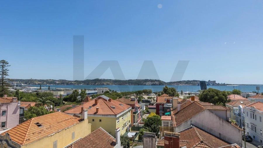 Apartamento T3 para Venda em Algés, Linda-A-Velha e Cruz Quebrada-Dafundo