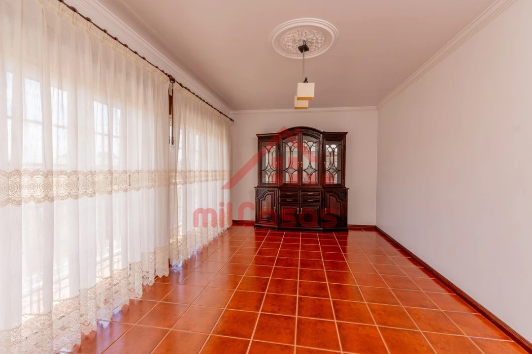 Apartamento T3 para Arrendamento em Ponte do Rol Foto 14