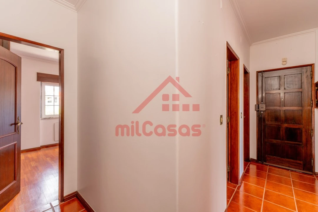 Apartamento T3 para Arrendamento em Ponte do Rol Foto 25