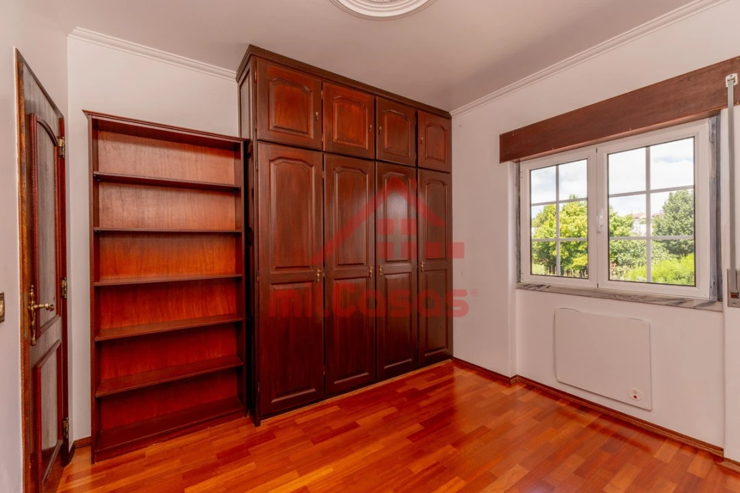 Apartamento T3 para Arrendamento em Ponte do Rol Foto 27