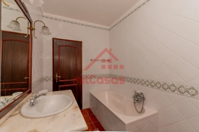 Apartamento T3 para Arrendamento em Ponte do Rol