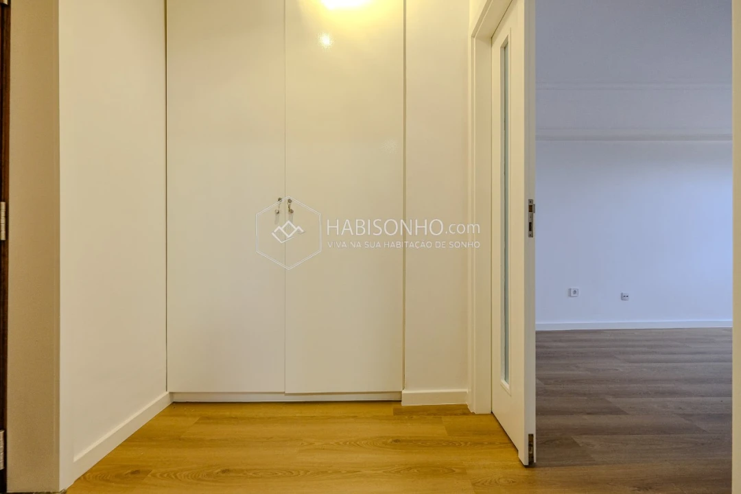 Apartamento T2 para Venda em Rio Tinto Foto 5