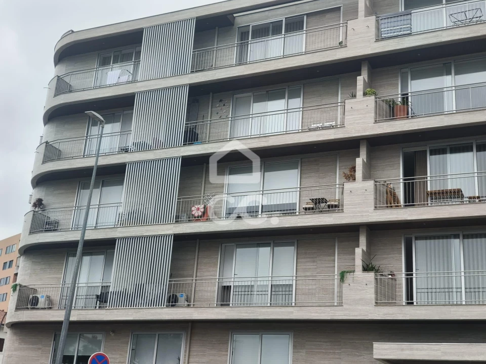 Apartamento T2 para Venda em Ermesinde Foto 2