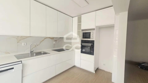 Apartamento T3 para Venda em Beja (Santiago Maior e São João Baptista)