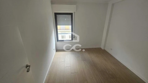 Apartamento T3 para Venda em Beja (Santiago Maior e São João Baptista)