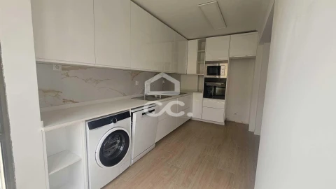Apartamento T3 para Venda em Beja (Santiago Maior e São João Baptista)