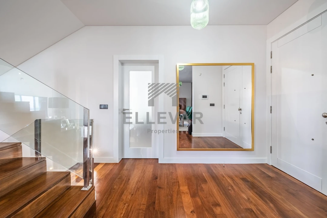Moradia T3 para Venda em Santo Antonio Foto 18