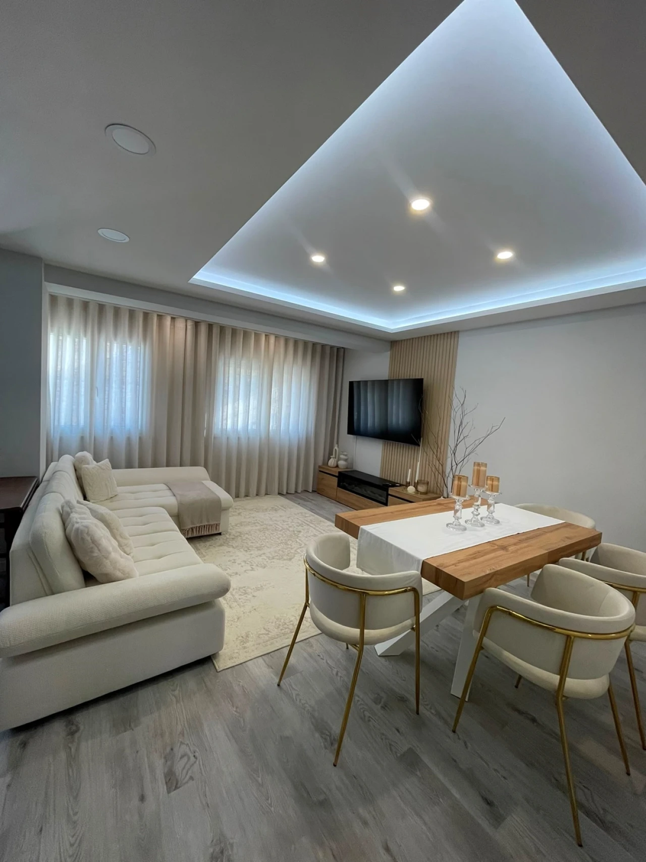 Apartamento T2 para Venda em Charneca de Caparica e Sobreda Foto 2