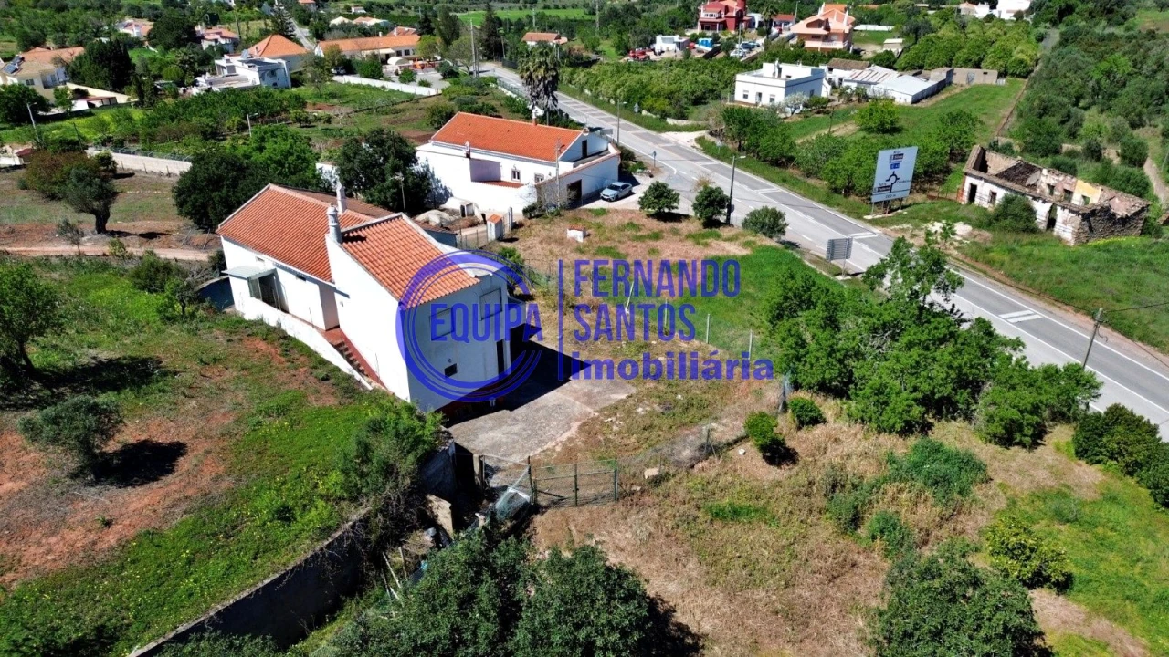 Moradia T2 para Venda em São Bartolomeu de Messines Foto 9