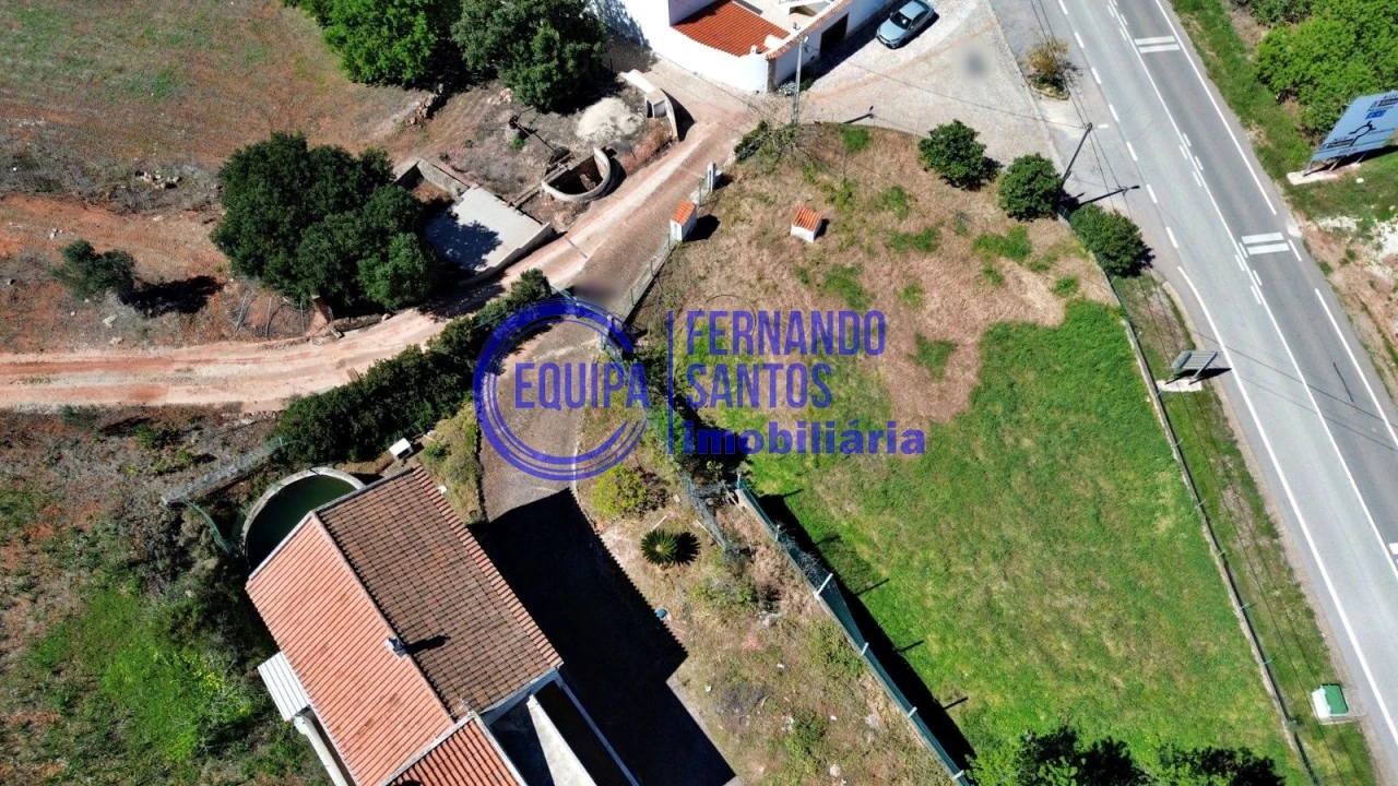 Moradia T2 para Venda em São Bartolomeu de Messines Foto 16