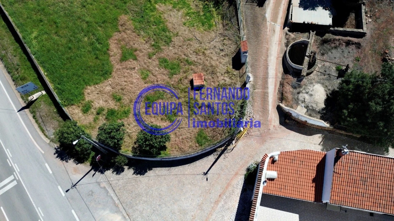 Moradia T2 para Venda em São Bartolomeu de Messines Foto 15