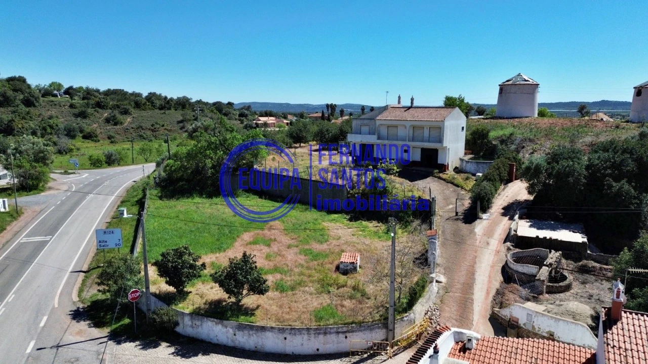 Moradia T2 para Venda em São Bartolomeu de Messines Foto 14