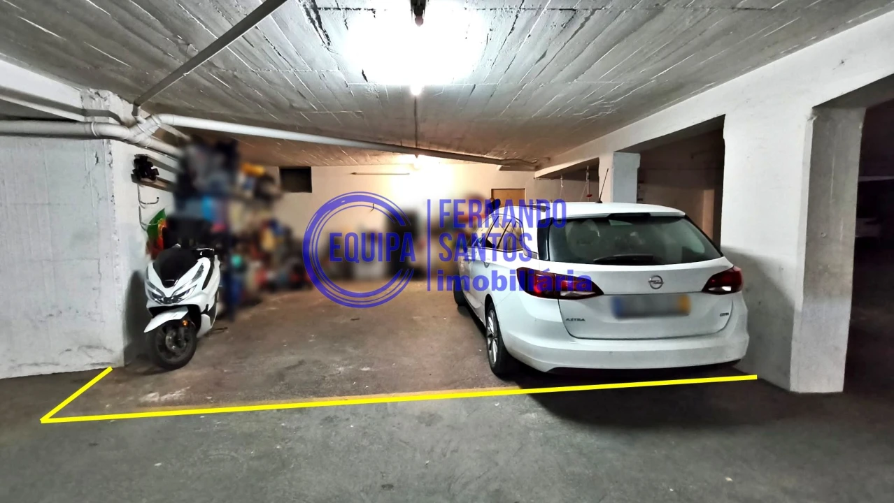 Apartamento T2 para Venda em Armação de Pera Foto 4