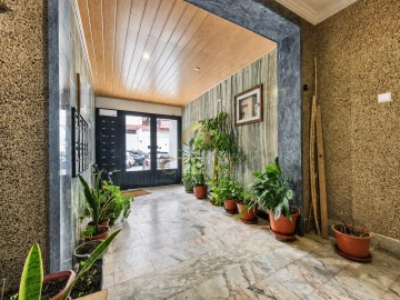 Apartamento T2 para Venda em Santa Iria de Azoia, São João da Talha e Bobadela