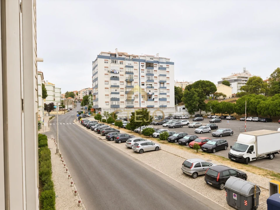 Apartamento T2 para Venda em Santa Iria de Azoia, São João da Talha e Bobadela Foto 7