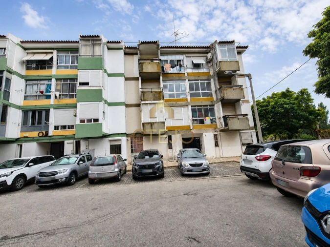 Apartamento T2 para Venda em Santa Iria de Azoia, São João da Talha e Bobadela Foto 27