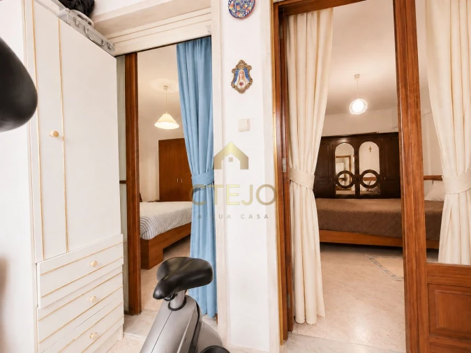 Apartamento T2 para Venda em Santa Iria de Azoia, São João da Talha e Bobadela Foto 6