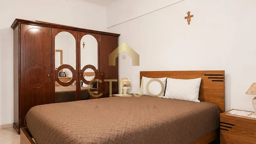 Apartamento T2 para Venda em Santa Iria de Azoia, São João da Talha e Bobadela