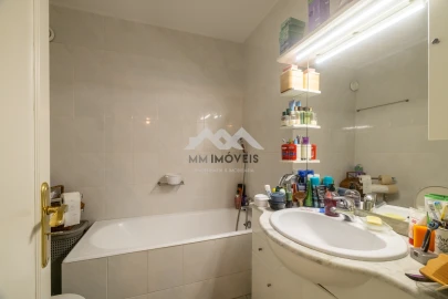 Apartamento T3 para Venda em Santa Marinha e São Pedro da Afurada