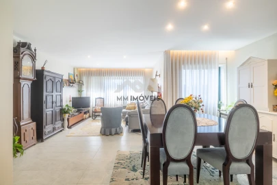 Apartamento T3 para Venda em Santa Marinha e São Pedro da Afurada