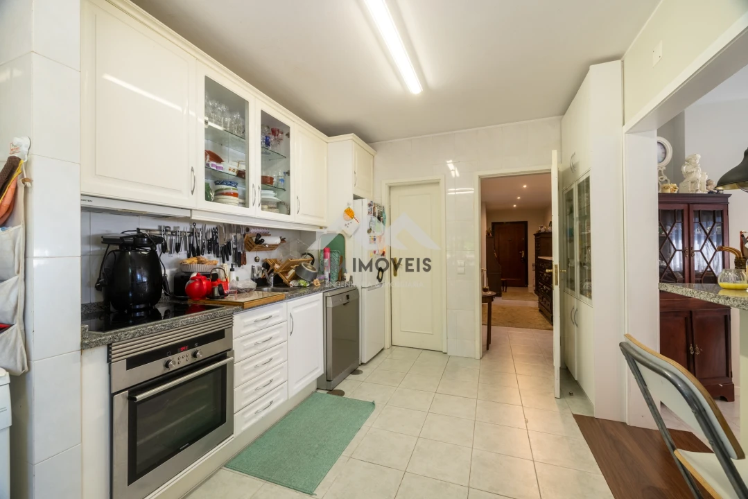 Apartamento T3 para Venda em Santa Marinha e São Pedro da Afurada Foto 13