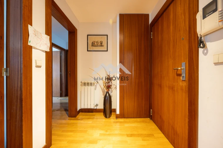 Apartamento T2 para Venda em Aldoar, Foz do Douro e Nevogilde Foto 6