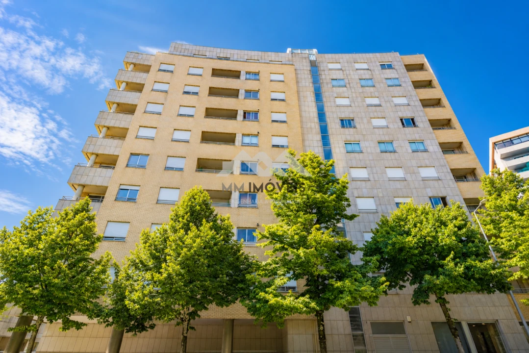 Apartamento T2 para Venda em Aldoar, Foz do Douro e Nevogilde Foto 4