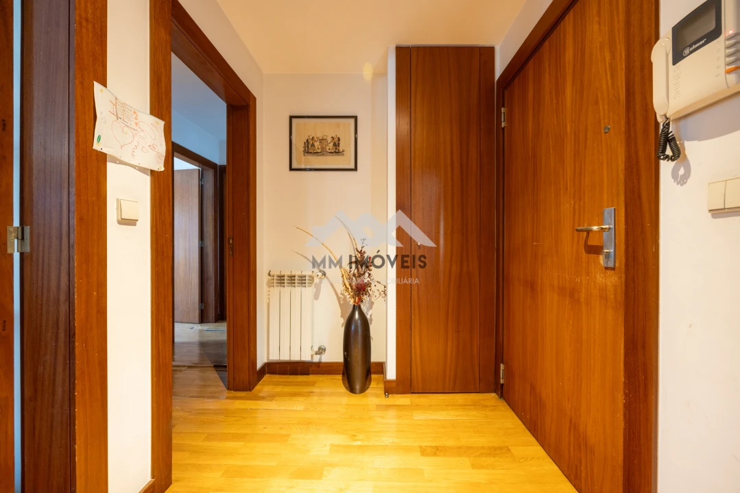 Apartamento T2 para Venda em Aldoar, Foz do Douro e Nevogilde Foto 6