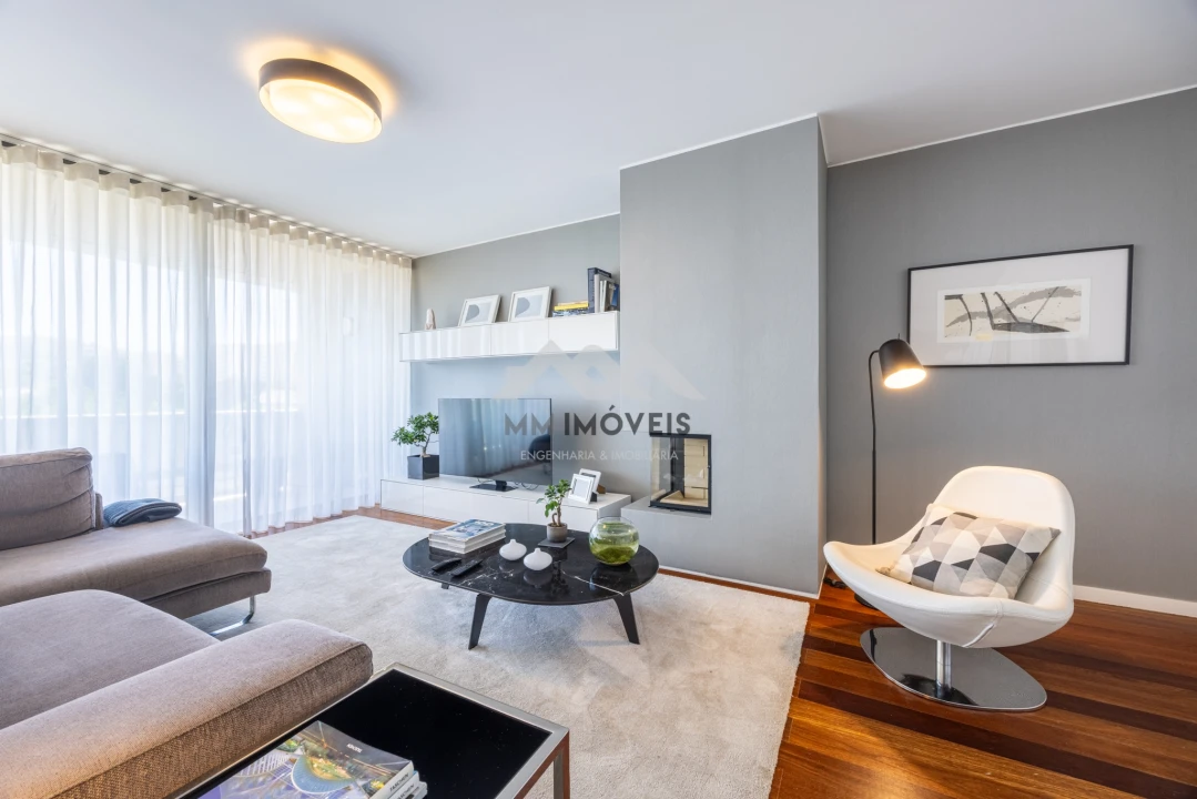 Apartamento T4 para Venda em Santa Marinha e São Pedro da Afurada Foto 27