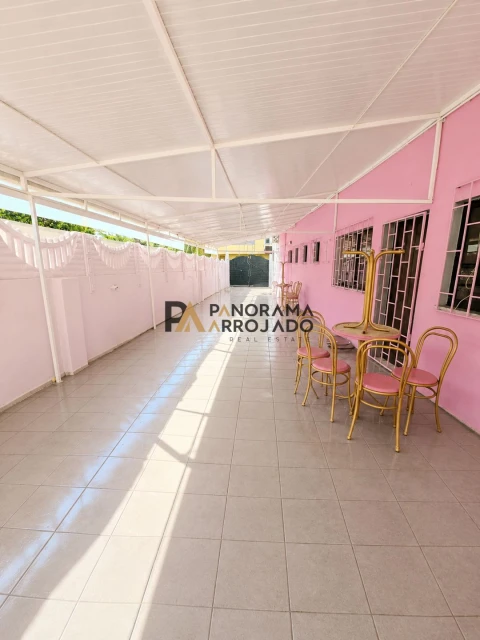 Negócio para Venda em Sarilhos Grandes