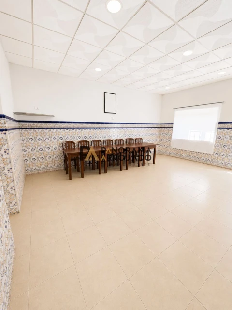 Negócio para Venda em Sarilhos Grandes