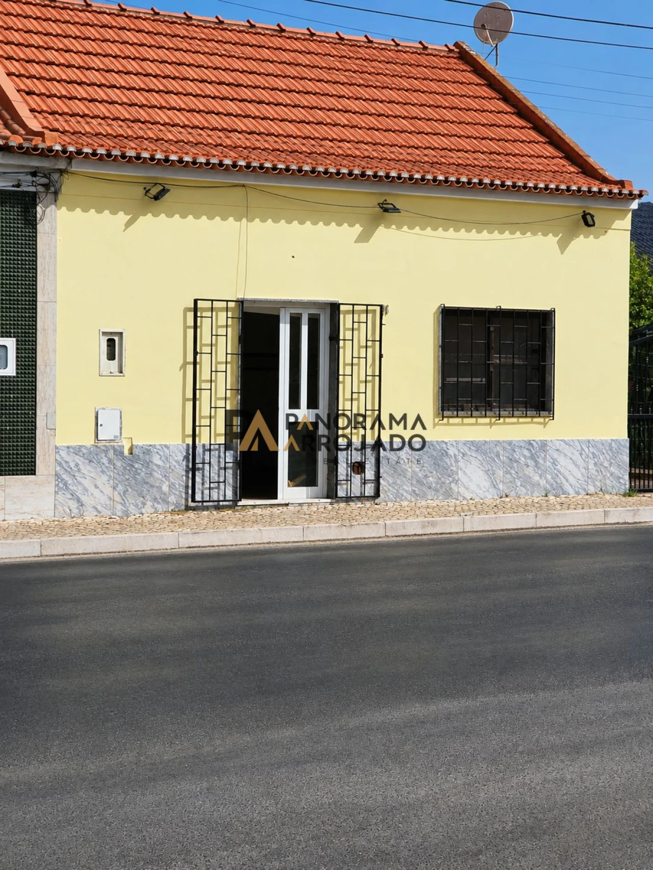 Negócio para Venda em Sarilhos Grandes Foto 33